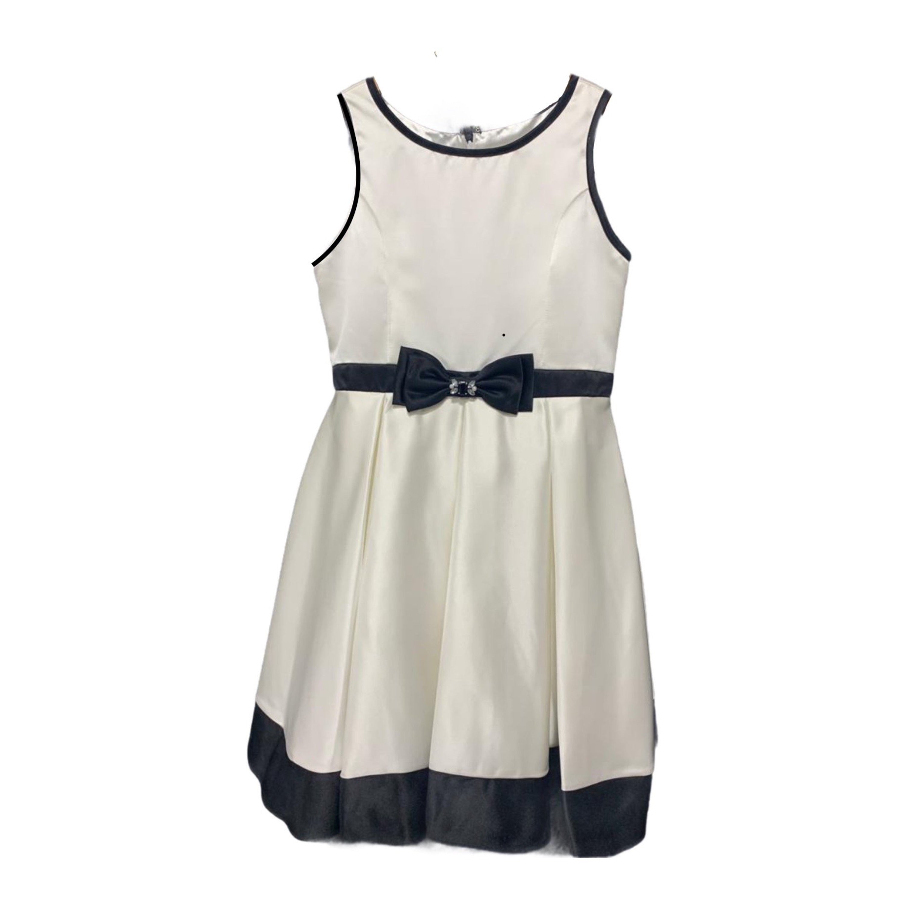 Paparazzi Dress Cream with Black Accent